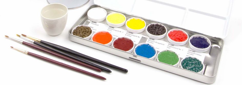 Gebrauchsfertige Farben
