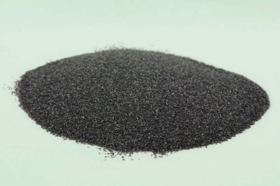 Farbglas dunkelviolett rötlich, transparent