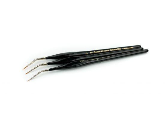 Retouchierpinsel Rotmarder, gebogene Zwinge Gr. 5/0