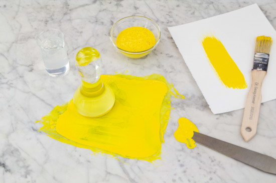 If the paint is not sufficiently opaque, it helps to add some Chalk from Champagne (#58000) and/or Titanium White (#46200).