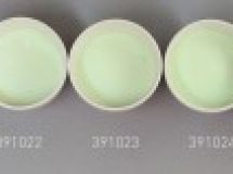 Verre coloré, vert d´opale lumineux, opaque