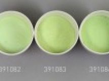 Verre coloré, vert de réséda, transparent