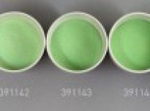 Verre coloré, vert-de-mousse, transparent
