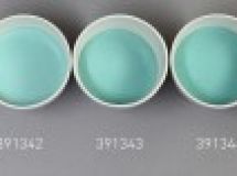 Verre coloré, vert d´opale foncé, opaque