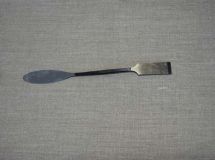 Spatule de sculpture, moyen